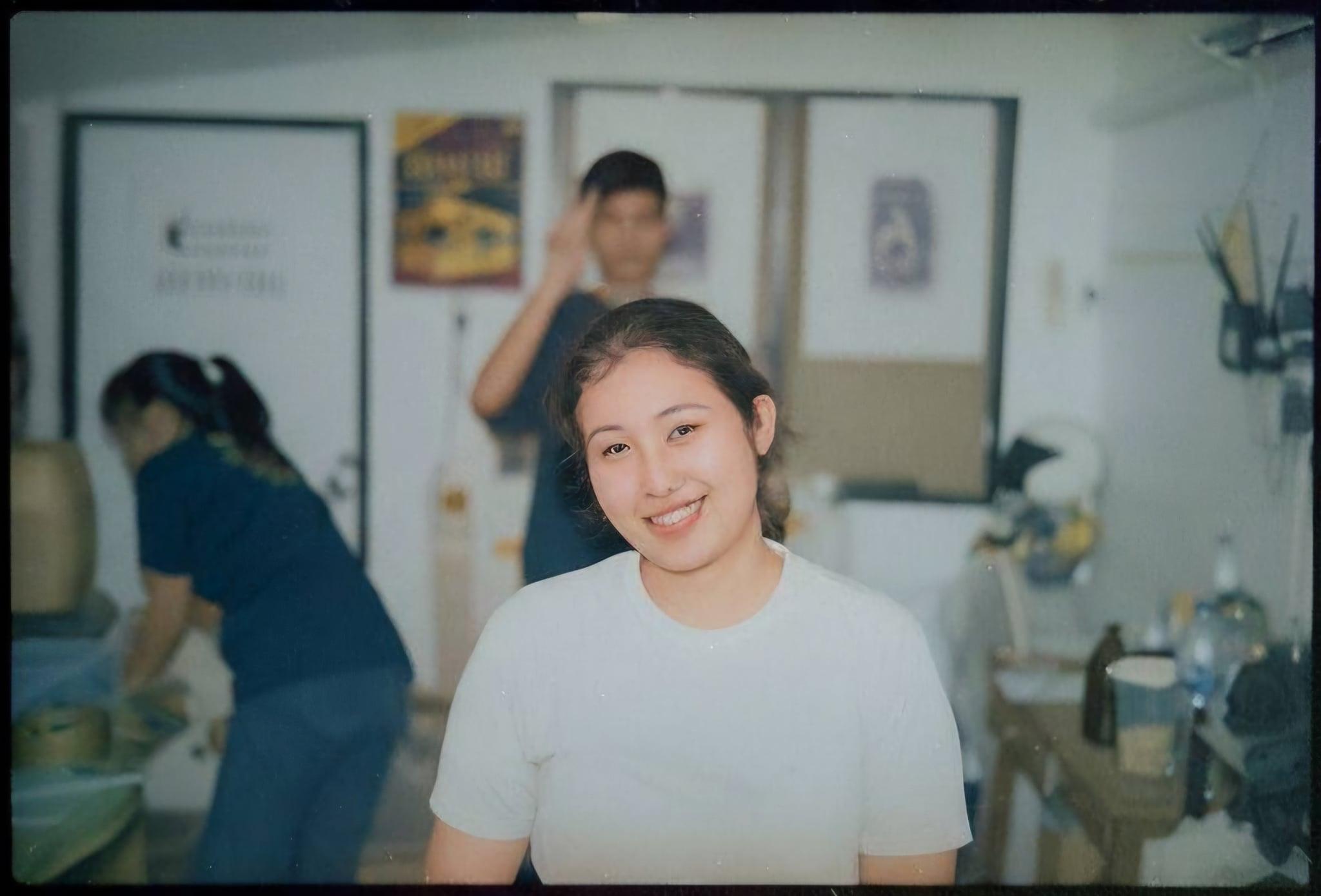 A restored film photo preview shown as part of the capture workflow